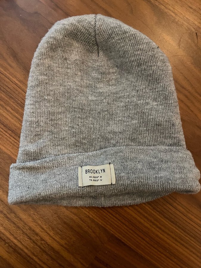 Grå beanie