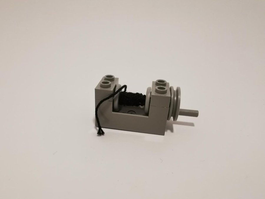 Lego - string reel - med orginalsnöre - part 73073 - ljusgrå (old light gray)