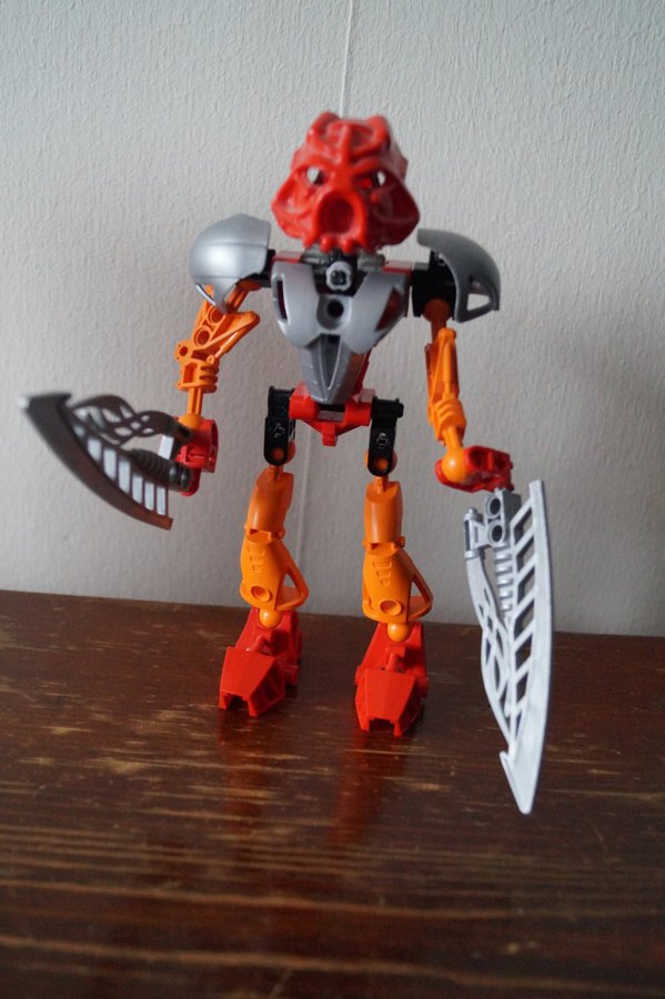 Bionicle 8572 - Tahu Nuva