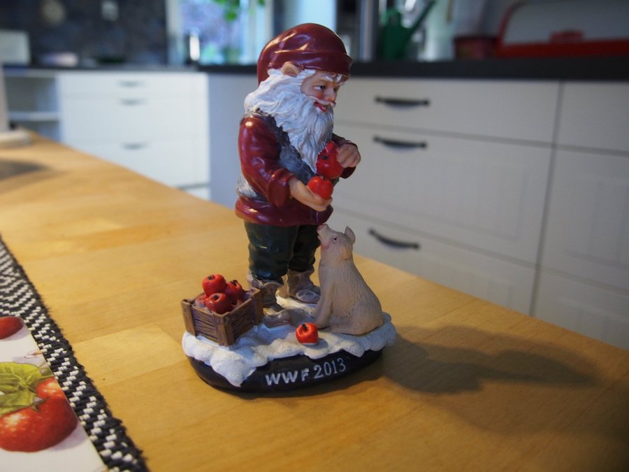 WWF:2013 Tomte Matar Gris Anne Rooslien