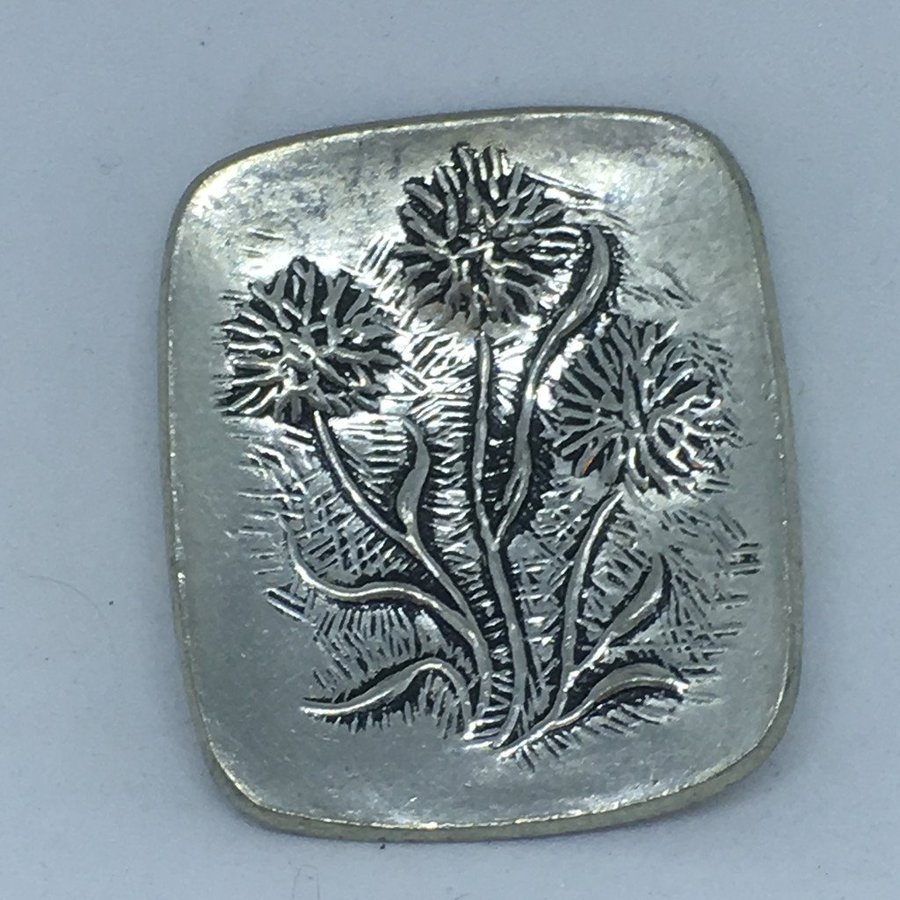 1953 Blommor brosch Tenn Pewter