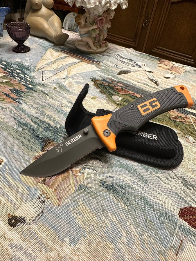 Gerber Bear Grylls kniv