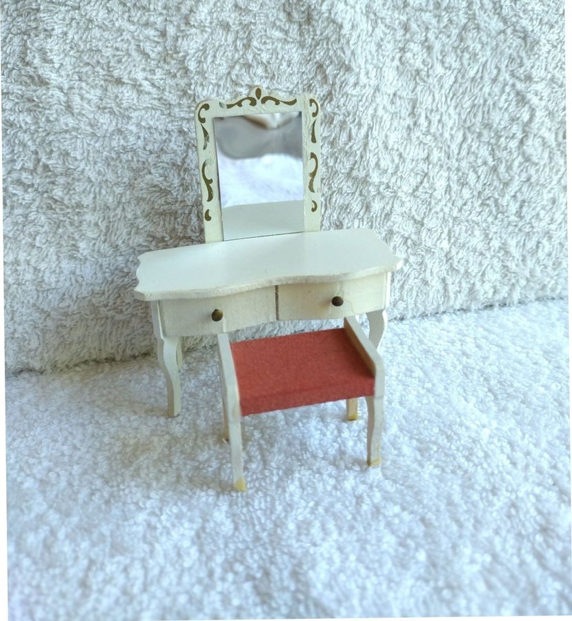 Lundby Sminkbord och stol