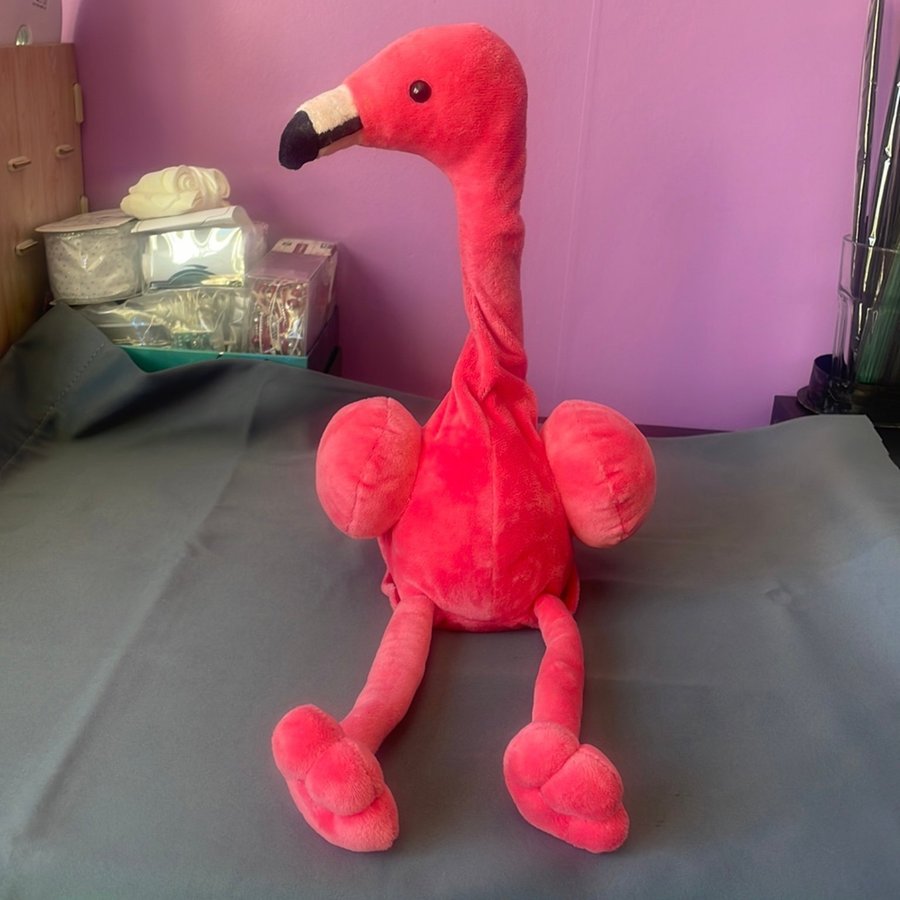 Jellycat Cordy Roy Flamingo Jitter Barnvagnshange Its koral