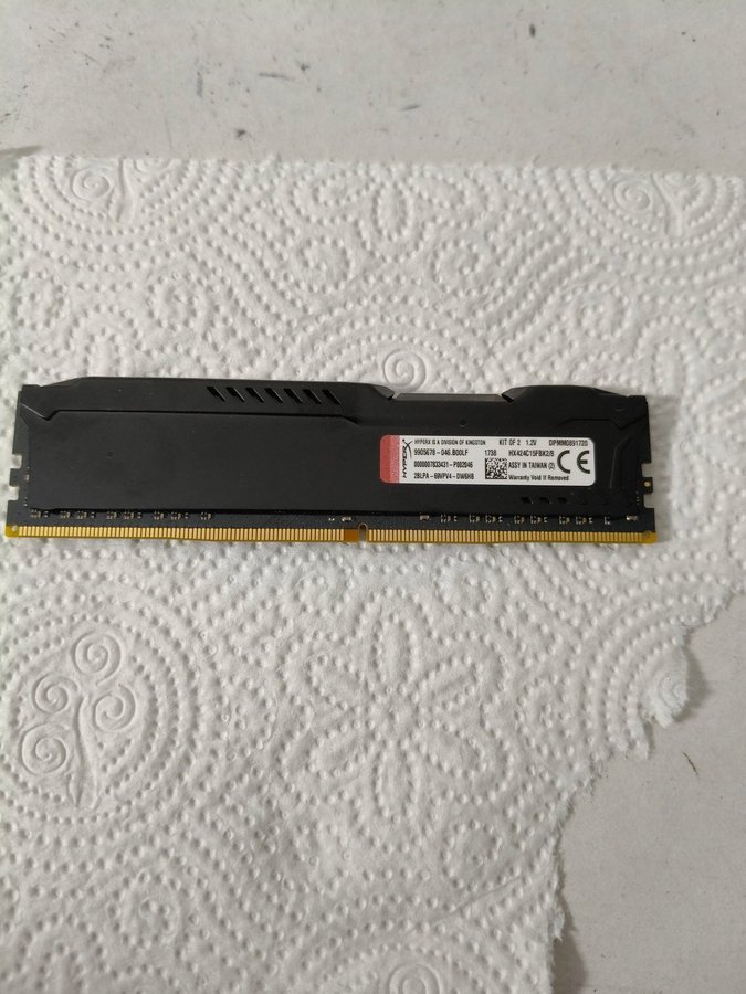 HyperX (4GB) / 2400MHz / DDR4 / CL15 (HX424C15FBK2/8)