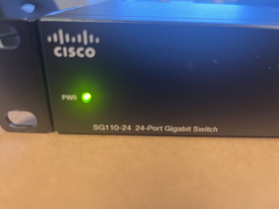 Cisco SG110-24 24-Port Gigabit Switch