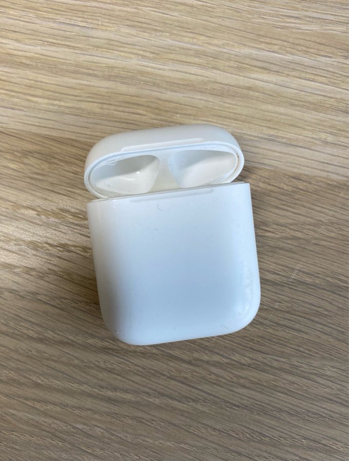 AirPods 2 fodral - A1602