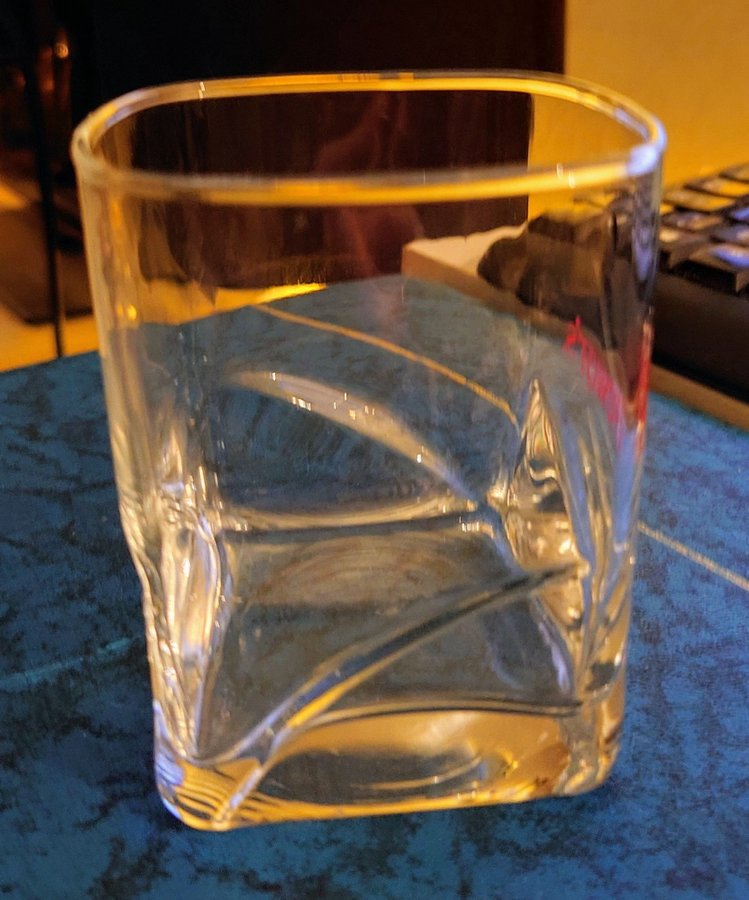 ÄLDRE DEWAR'S SCOTTISH WHISKYGLAS