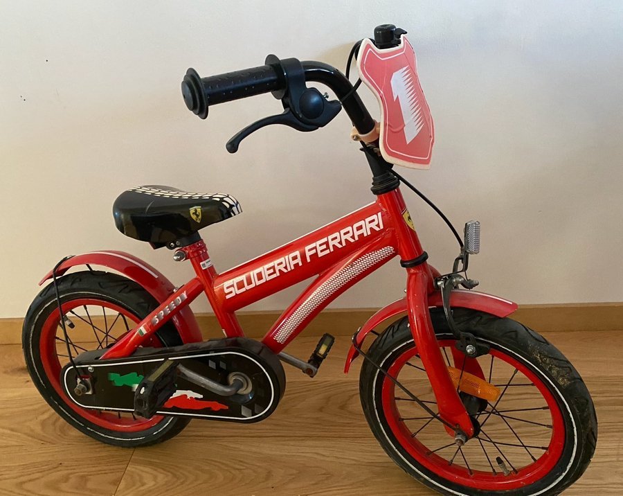 Barncykel Ferrari