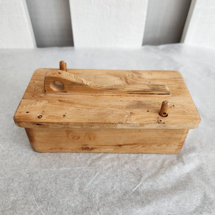 Handmade Wooden Trinket Jewelry Box Vintage 1983