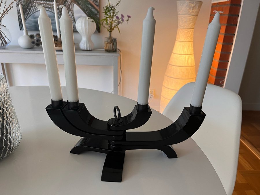 Svart ljusstake från Design House advent