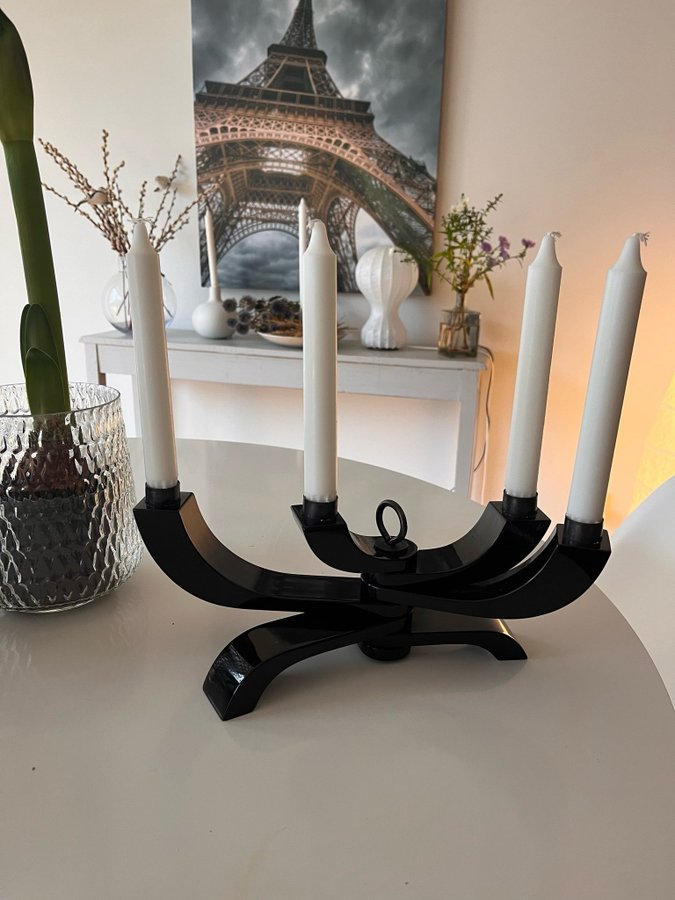 Svart ljusstake från Design House advent