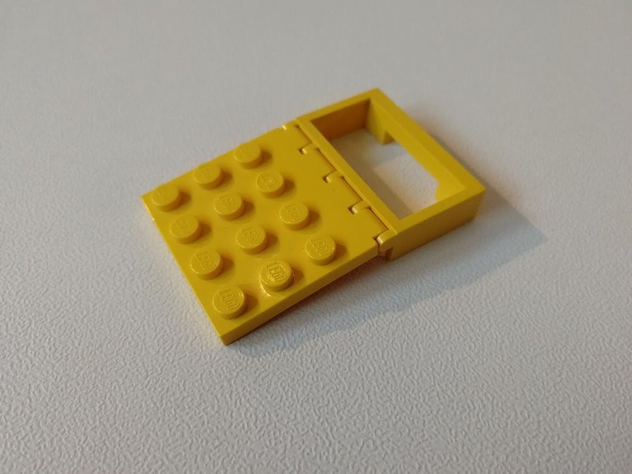 Lego - hinge - ledad - fäste och lucka - 4x4 -gul