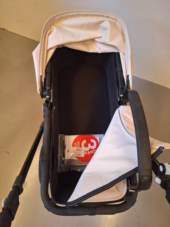 Bugaboo Cameleon 3 barnvagn svart