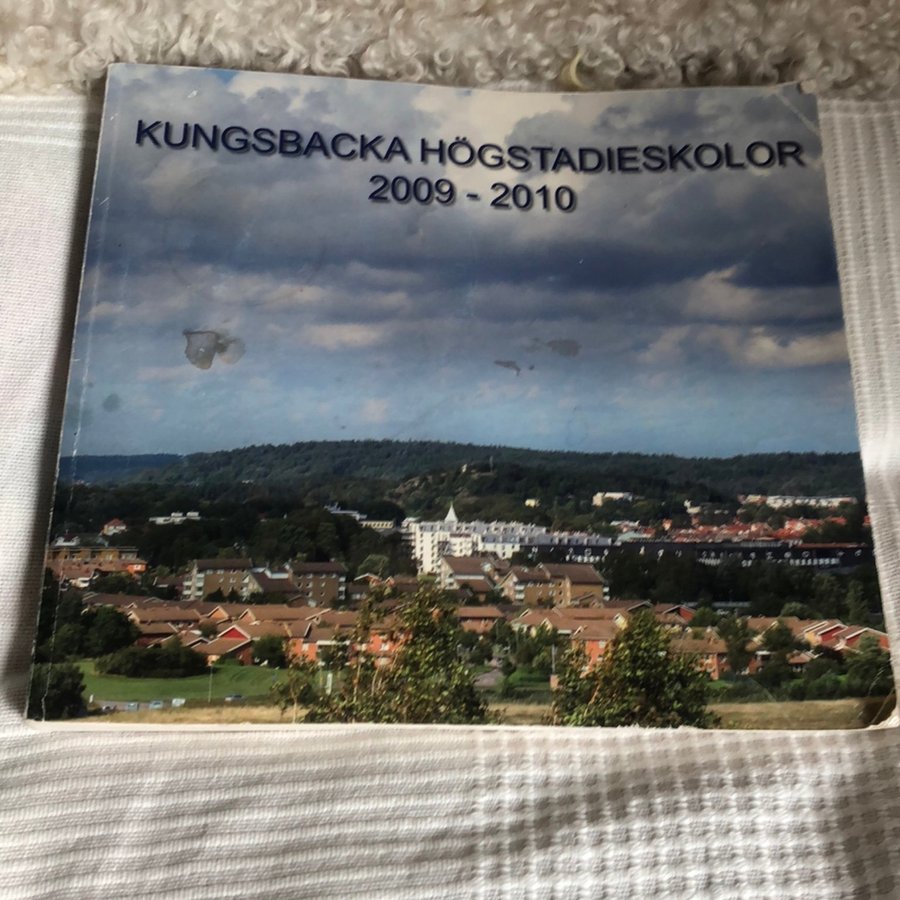 Fotokatalog Kungsbackas högstadieskolor 2009- 2010