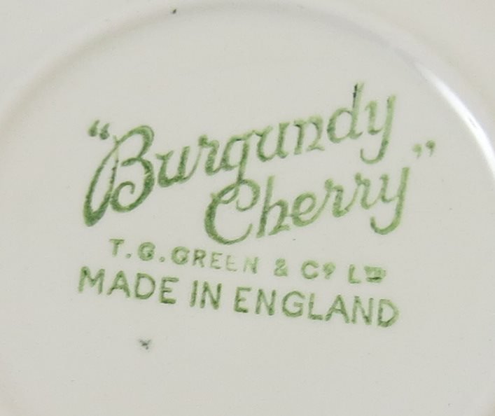 Skål BURGUNDY CHERRY TG Greeley Made in England
