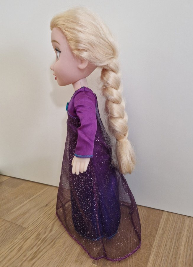 Disney Frozen Elsa Dukke Der Kan Synge