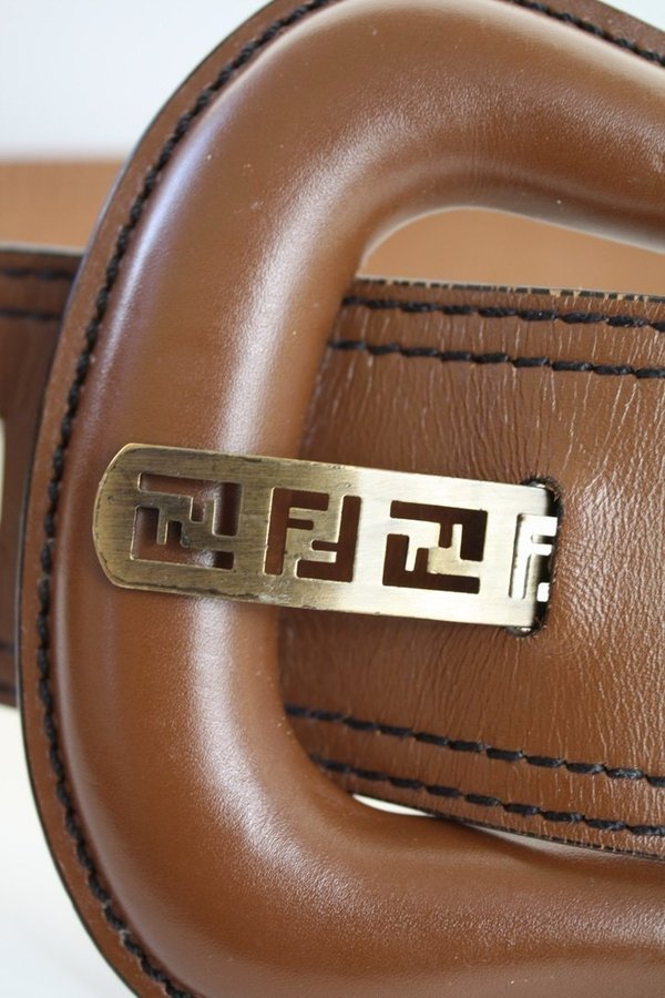 Vintage Fendi B Buckle belt brunt bälte skärp strl 75