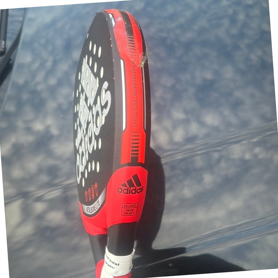 Adidas Metalbone Lite Padel Racket