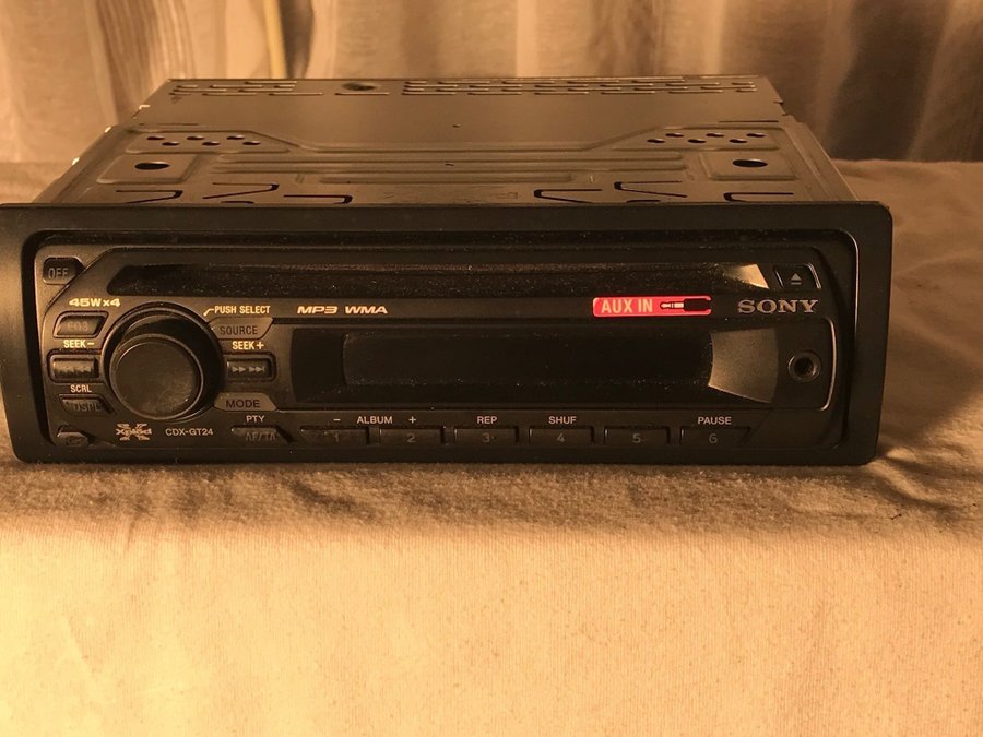 Sony CDX-GT24 Bilstereo