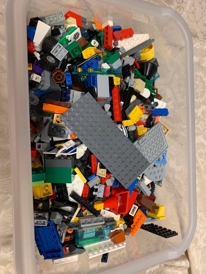 Blandat lego vikt ca 3 kg