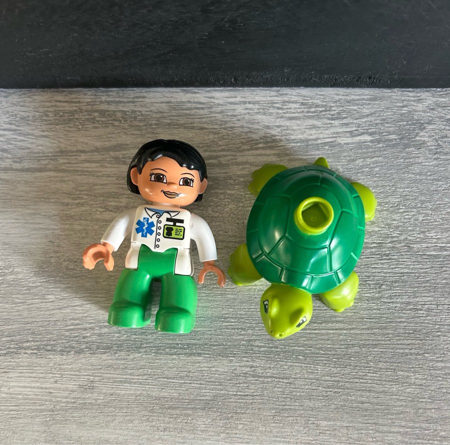 Lego Duplo sköldpadda och doktor veterinär