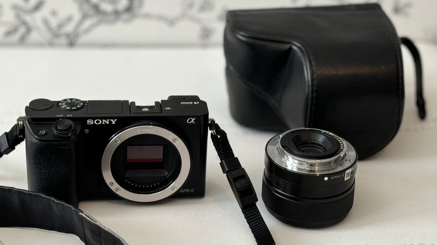 Sony Alpha 6000