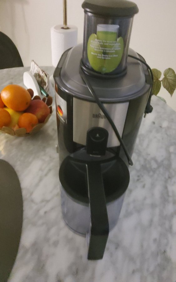 Braun högpresterande juicepress