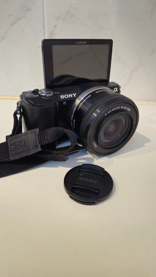 Sony Alpha 5000