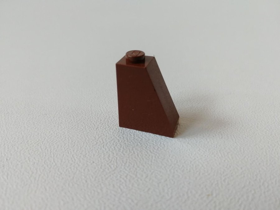 Lego - sned - slope - 2x1x2 65 - part 60481 - brun (reddish)