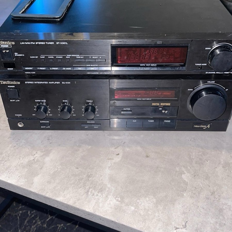 TECHNICS SU-X101 och ST-X301L