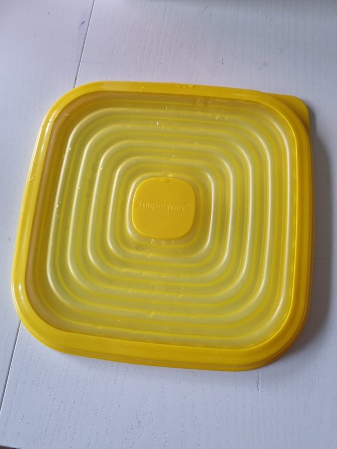 Tupperware