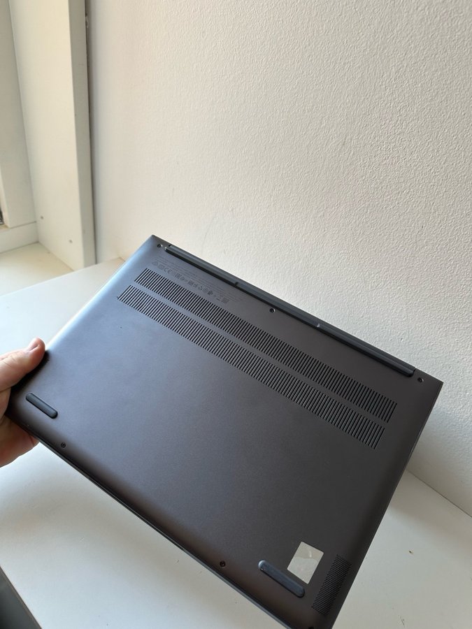 Lenovo Yoga Slim 7 Pro