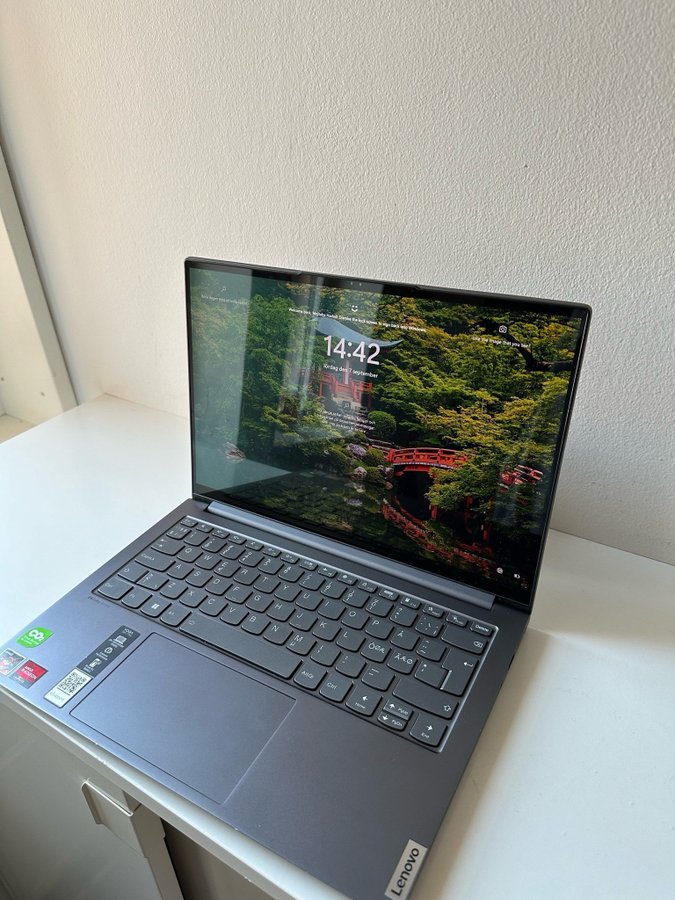 Lenovo Yoga Slim 7 Pro