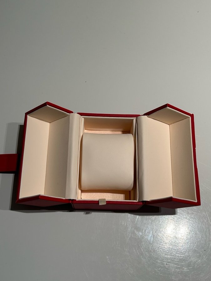 Omega orginal box