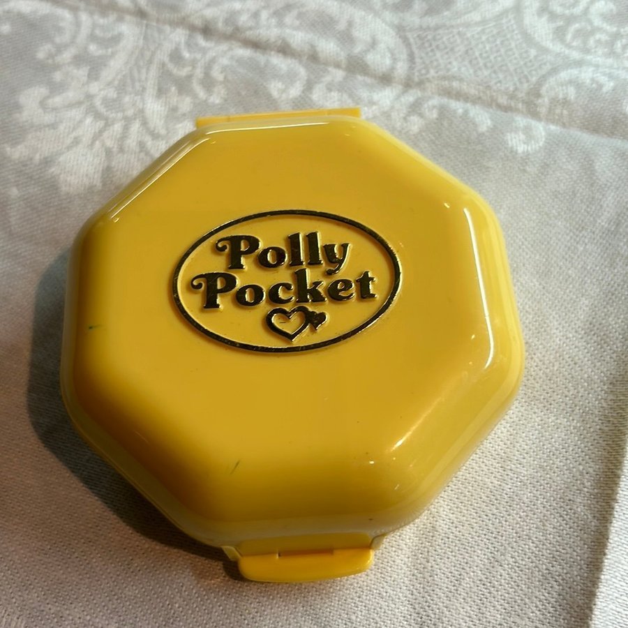 Polly Pocket