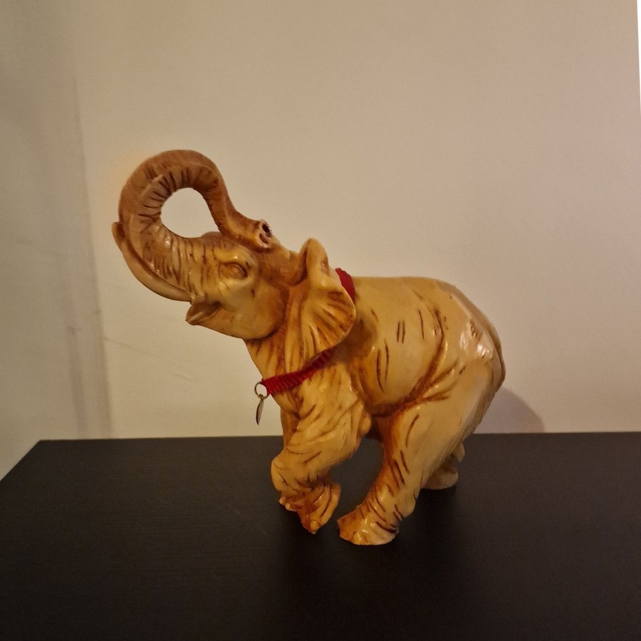 Vintage skulptur elefant