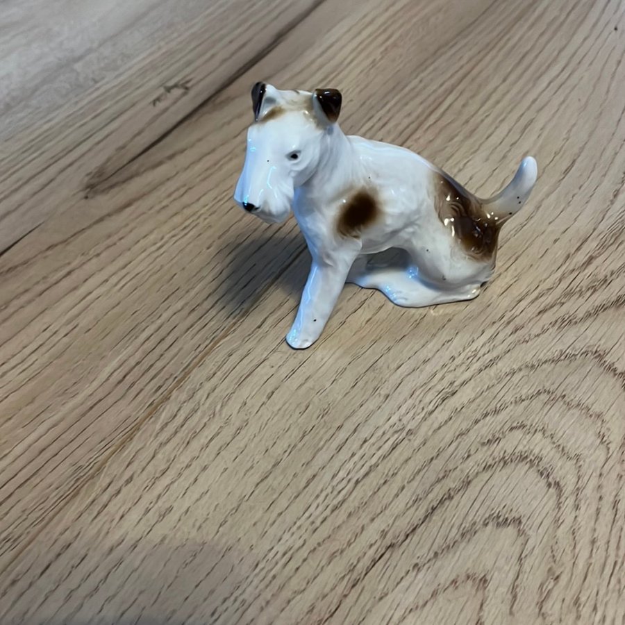 Foxterrierälskare; Figurin Foxterrier foreign 10972