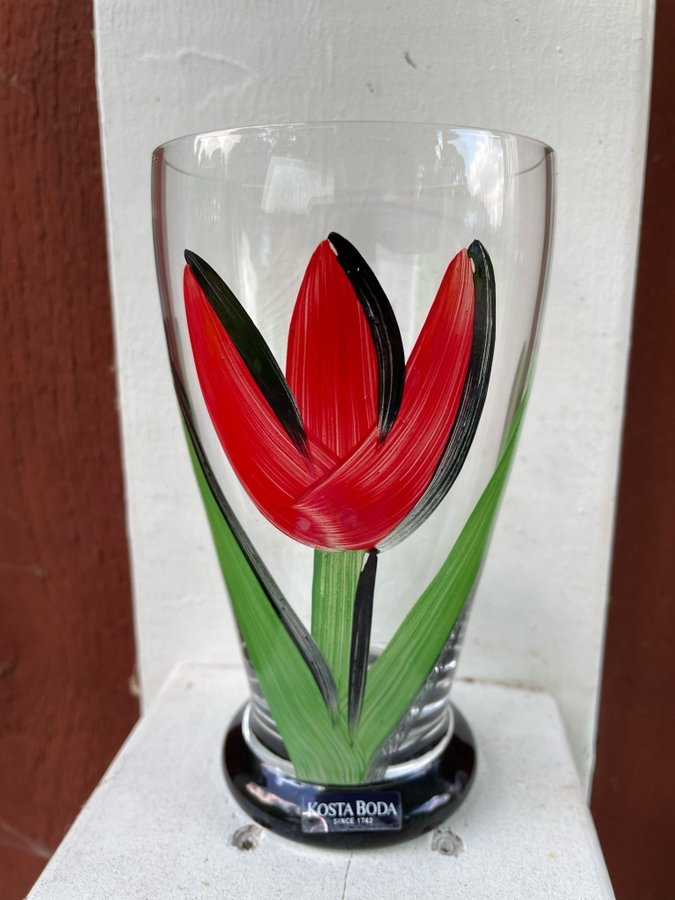 1st Tulipa glas / vas Kosta Boda Ulrica Hydman Vallien