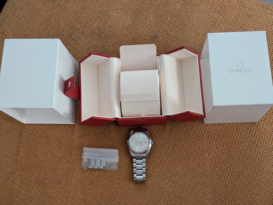 Omega Seamaster Aqua Terra, 1st Gen 36mm Quartz