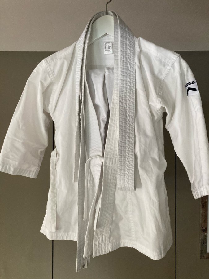 Karate Dräkt Storlek 110