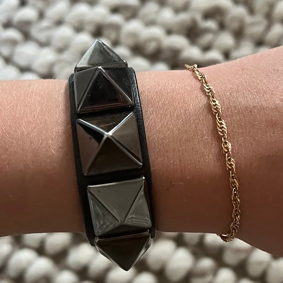 Valentino Rock studs armband