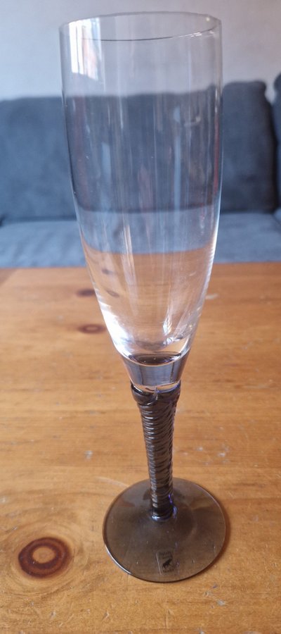 Champagneglas Twist Rolf Sinnemark Älghults Glasbruk