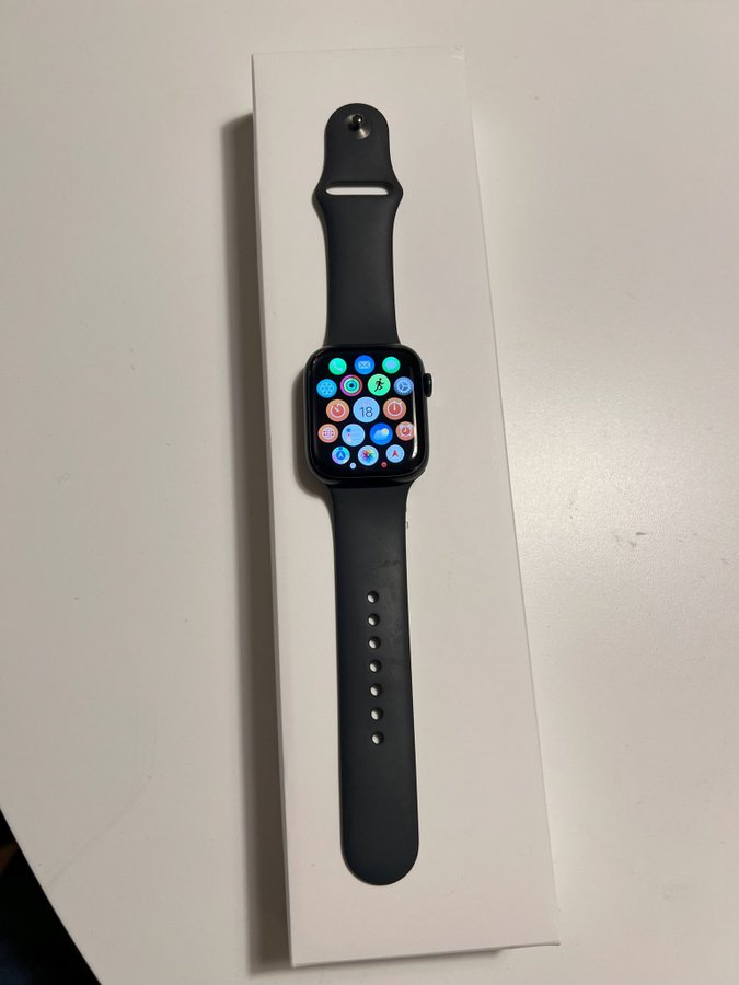 Apple Watch Series 8 GPS 45mm Midnight