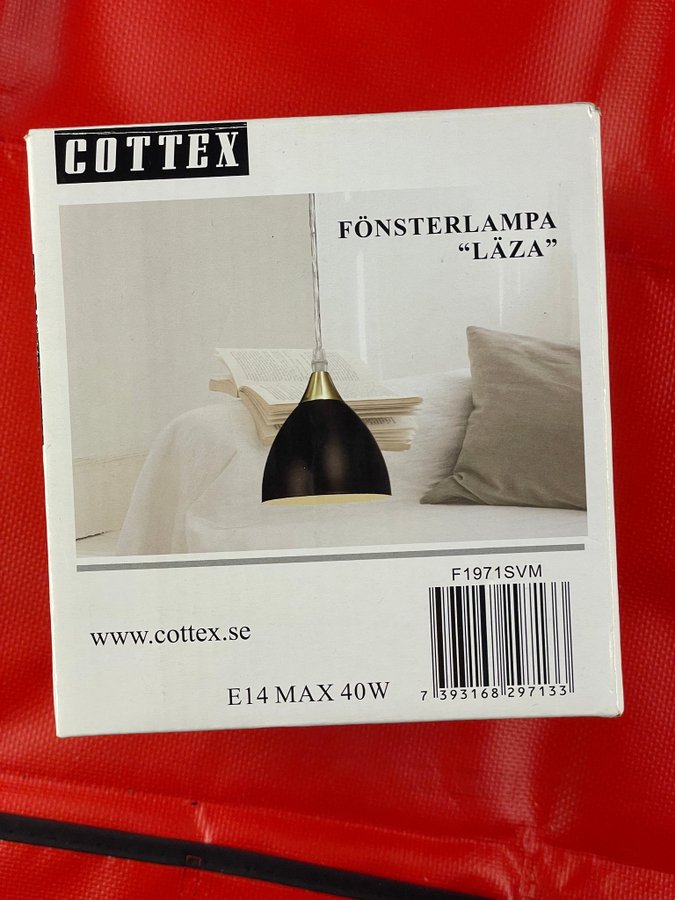 Fönsterlampa "Läza" från Cottex