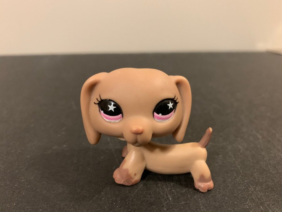 LPS Littlest Pet Shop #932 Dachshund / tax