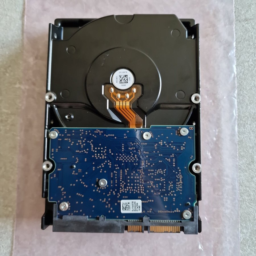 Hitachi Ultrastar 2TB 3,5" Intern Hårddisk, SATA