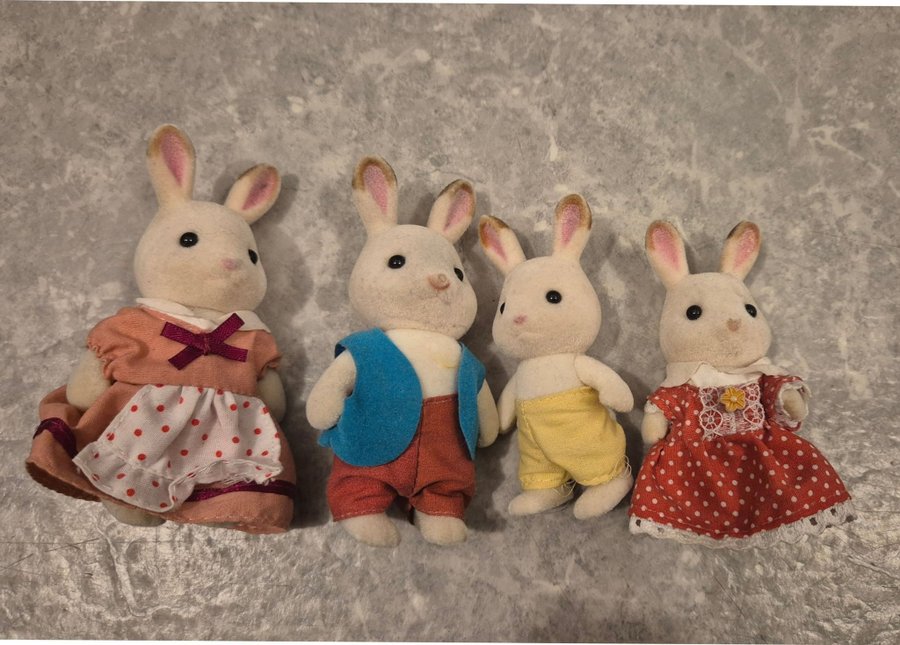 4 st kaniner från Sylvanian Families