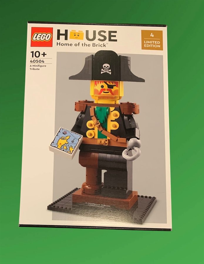 Julklapp! LEGO 40504 oöppnad! - En Minifigur-Hyllning - Piratkapten