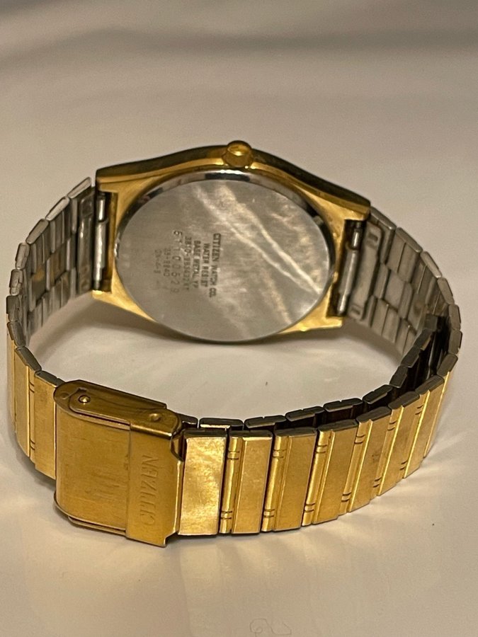 Citizen Quartz Guldfärgad Armbandsur- herrur